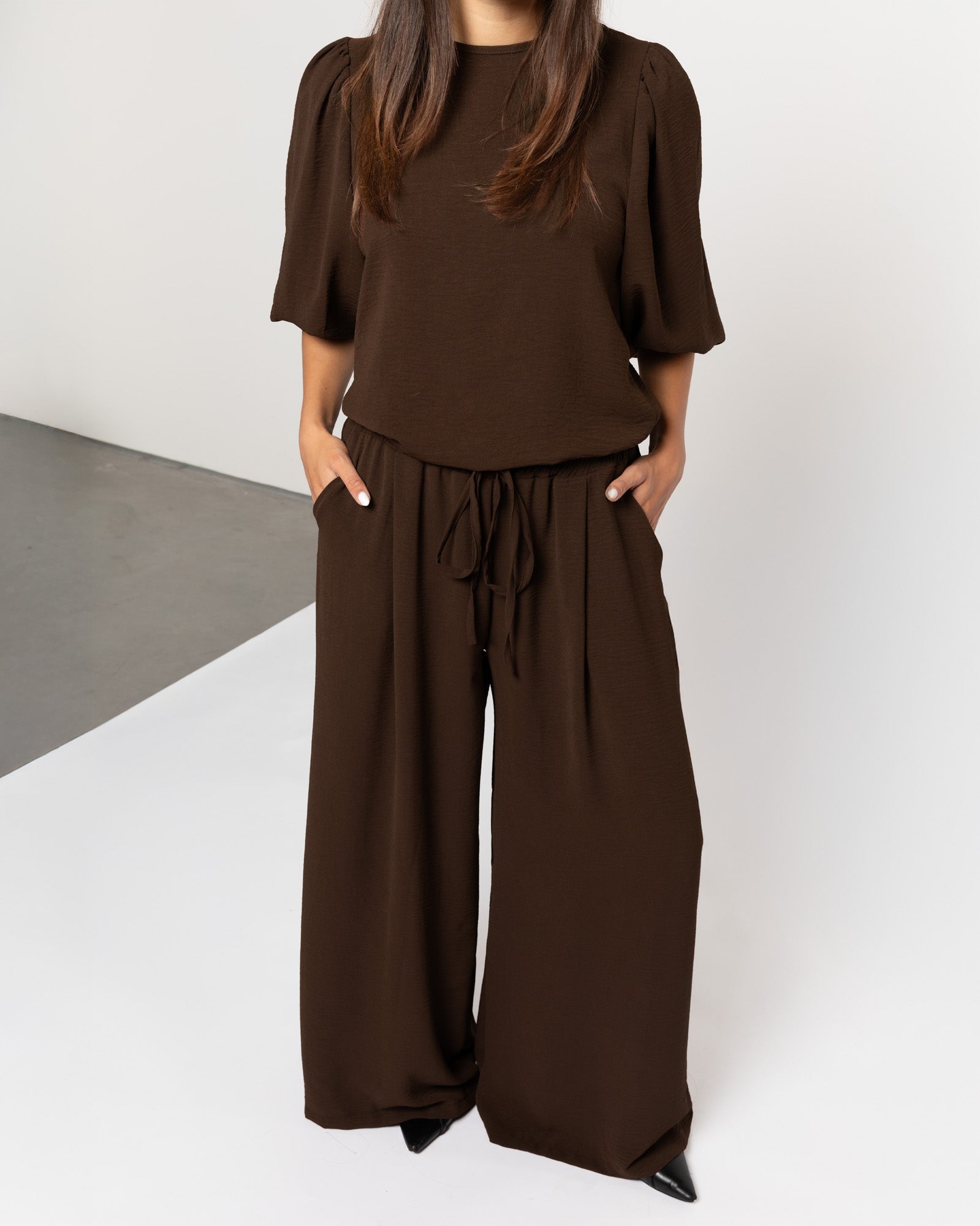 Julie | Brown wide-leg trousers