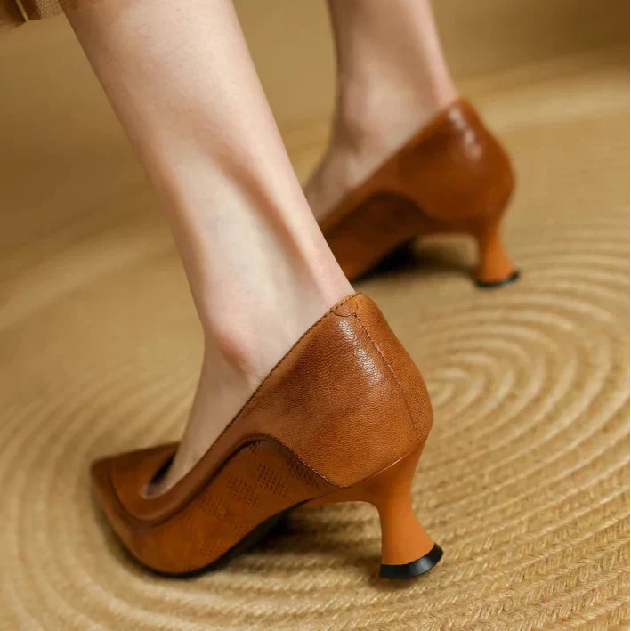 Dominika | Elegant Orthopedic Pumps