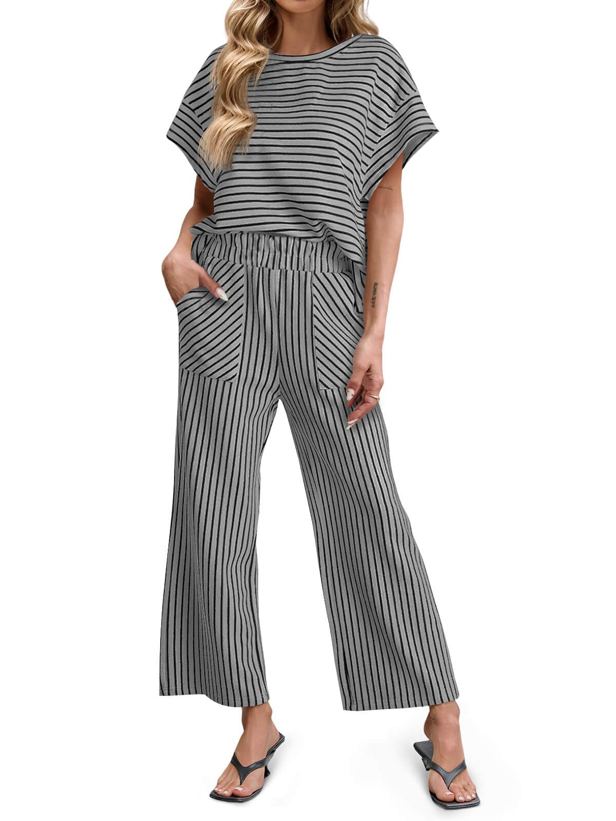Bea | Striped T-Shirt and Pants Set