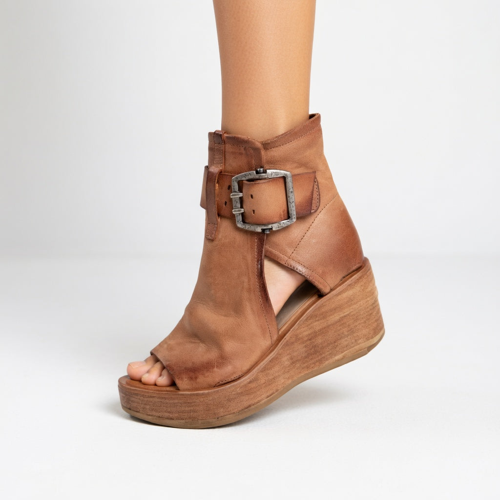 Oliwia | Modern Wedge Boots