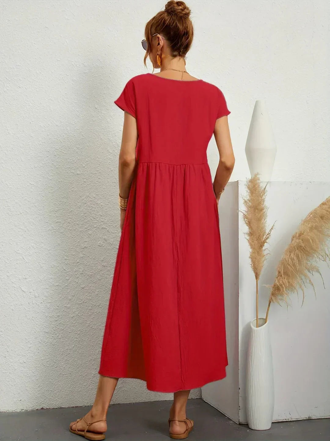 Gabriela | Flowy Midi Dress