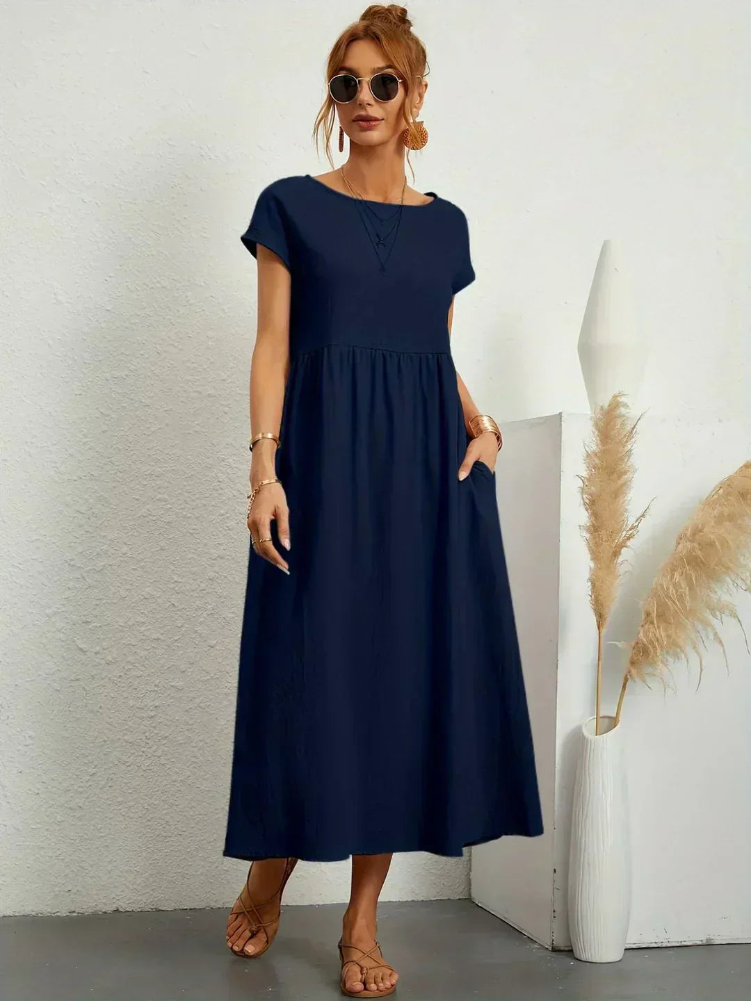 Gabriela | Flowy Midi Dress