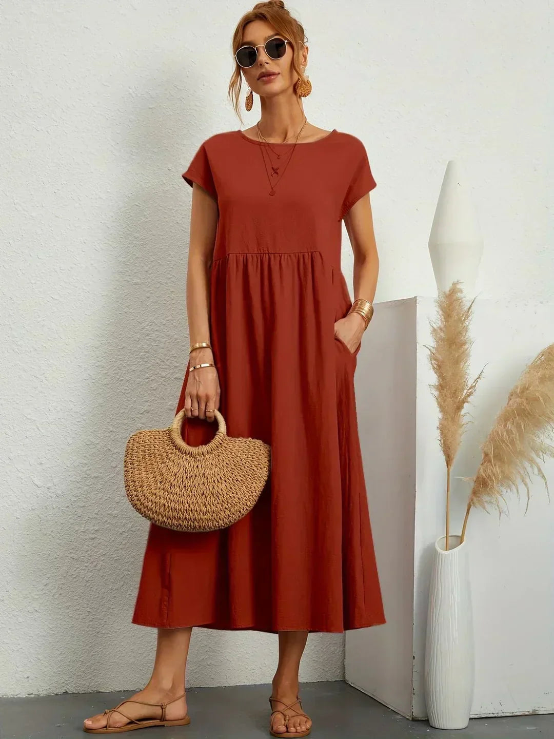 Gabriela | Flowy Midi Dress