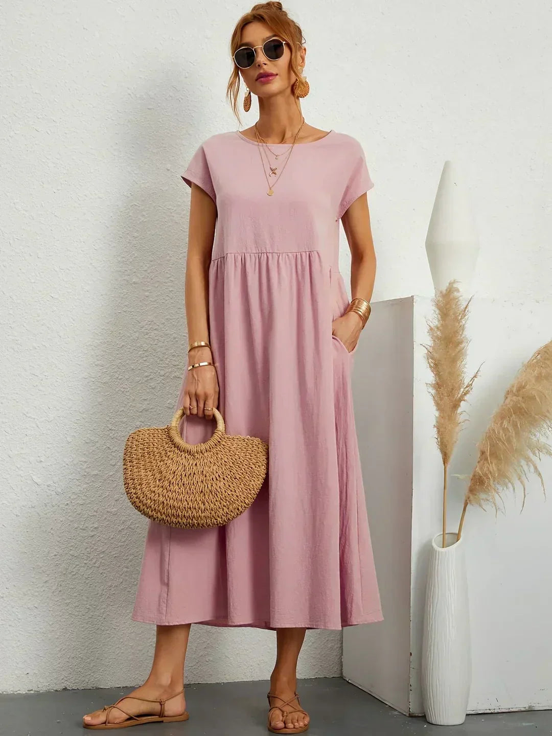Gabriela | Flowy Midi Dress