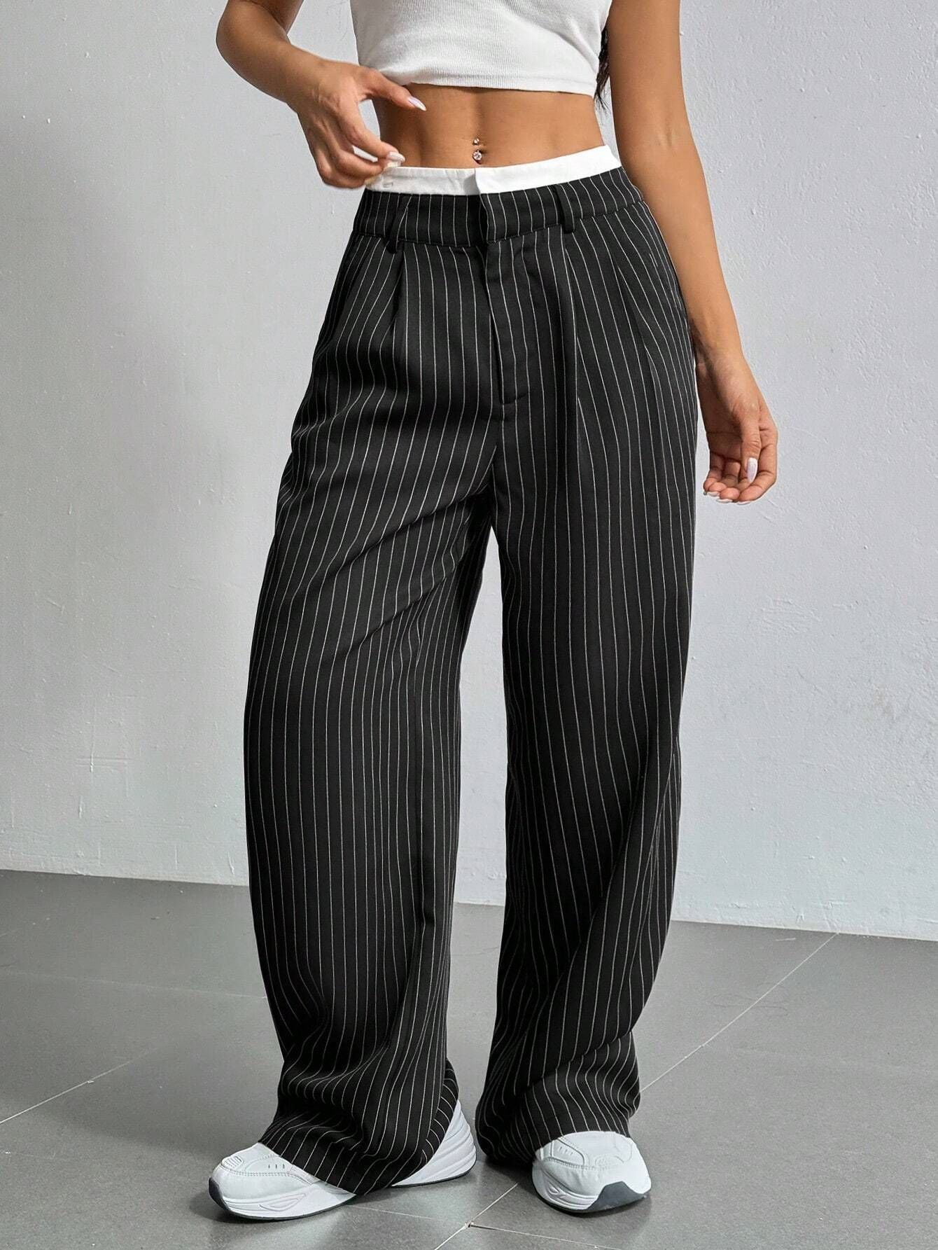 Lia | High waisted striped trousers