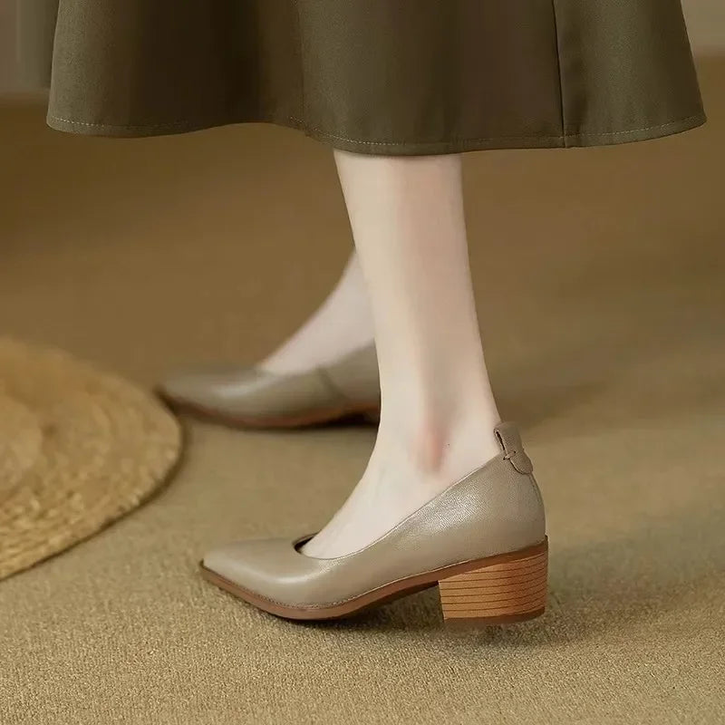 Cecylia | Classic Orthopedic Pumps