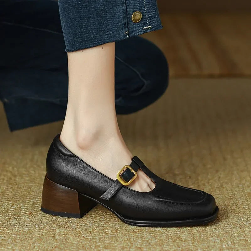 Patrycja | Ortopedyczne buty z paskiem w kształcie litery T