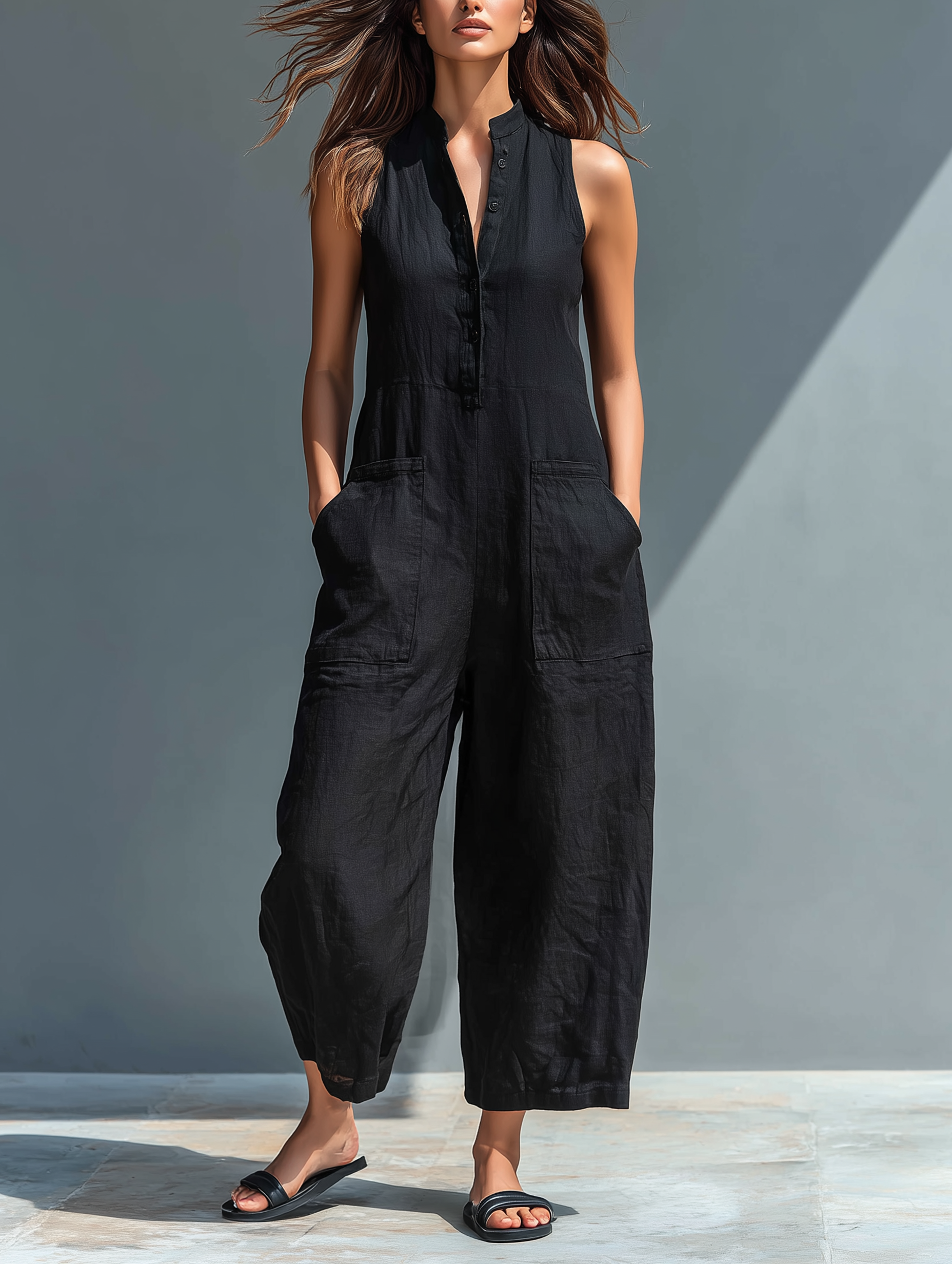 Lea | Minimalist Sleeveless Jumpsuit with Collar