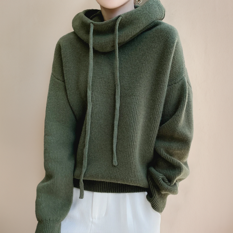 Maria | Golf-Neck Sweater