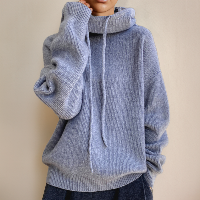 Maria | Golf-Neck Sweater
